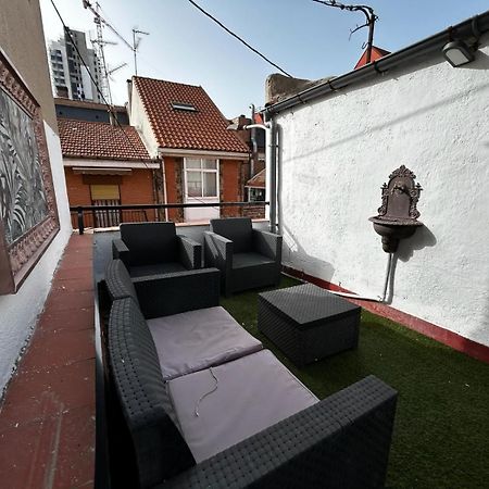 Apartamento Con Terraza Centrico Moderno Nuevo Madrid Bagian luar foto
