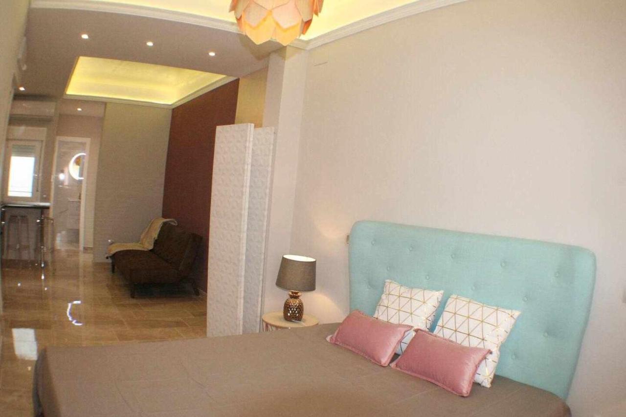 Apartamento Con Terraza Centrico Moderno Nuevo Madrid Bagian luar foto